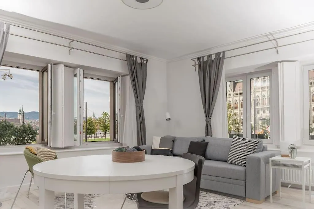Parlament Panorama Luxury Apartman Будапешт Венгрия